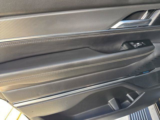 Used 2022 Jeep Grand Wagoneer Series II AWD/4WD image 30