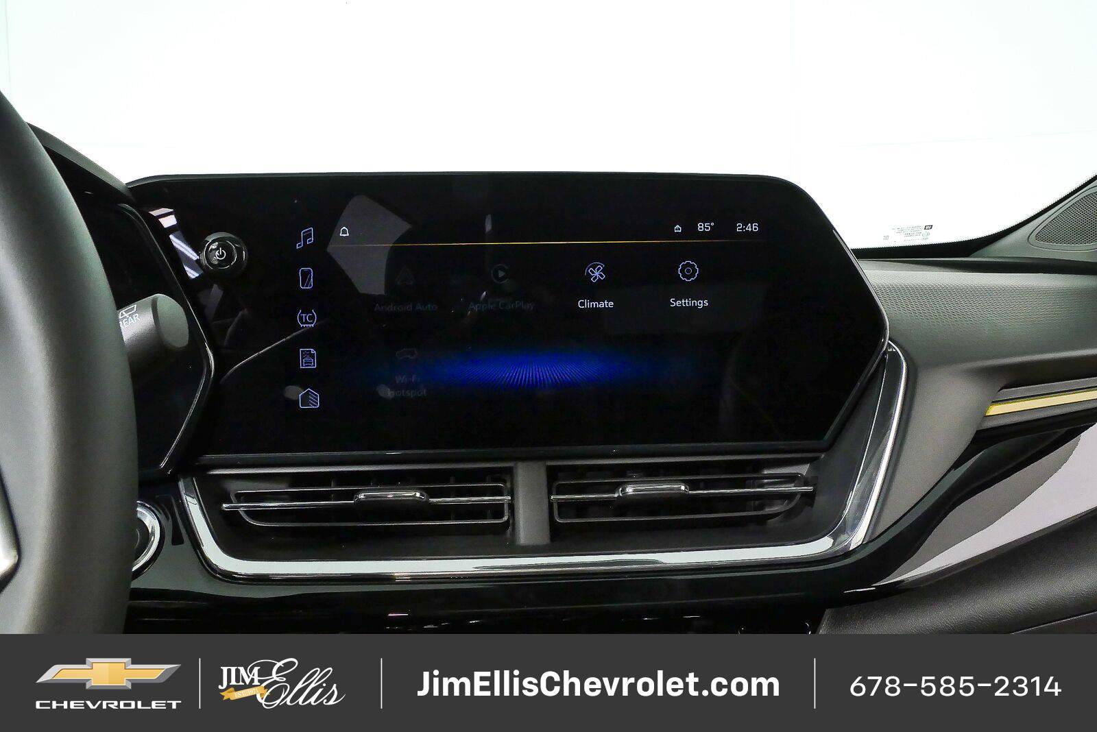 New 2026 Chevrolet Trax ACTIV w/ Sunroof Package FWD image 12