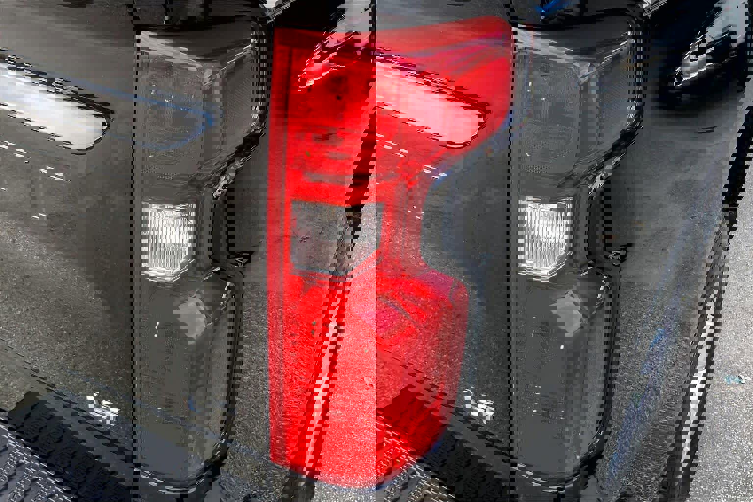 Certified 2025 Chevrolet Silverado 1500 LT image 28