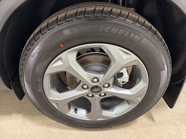 New 2026 Ford Escape ST-Line Select w/ Tech Pack #2 image 8