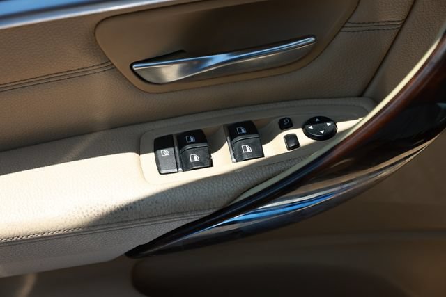 Used 2016 BMW 340i Sedan RWD image 48