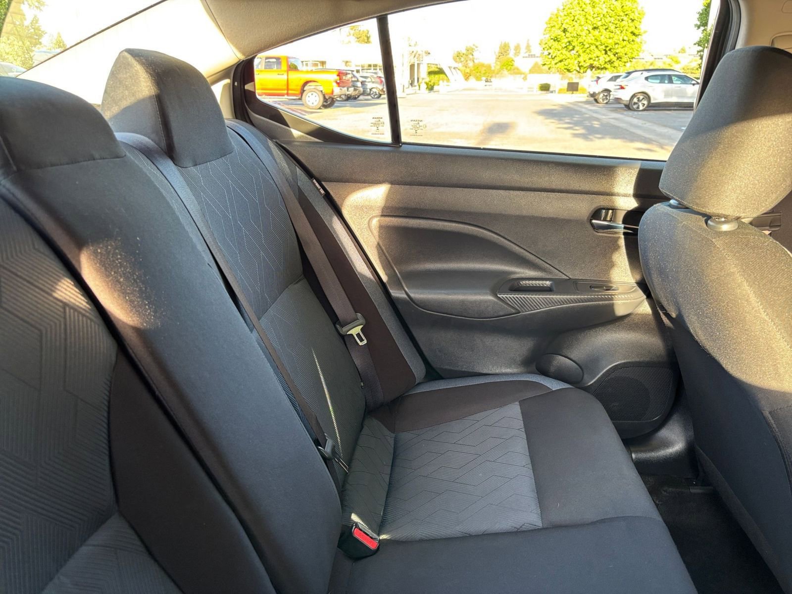 Used 2025 Nissan Versa SV image 35
