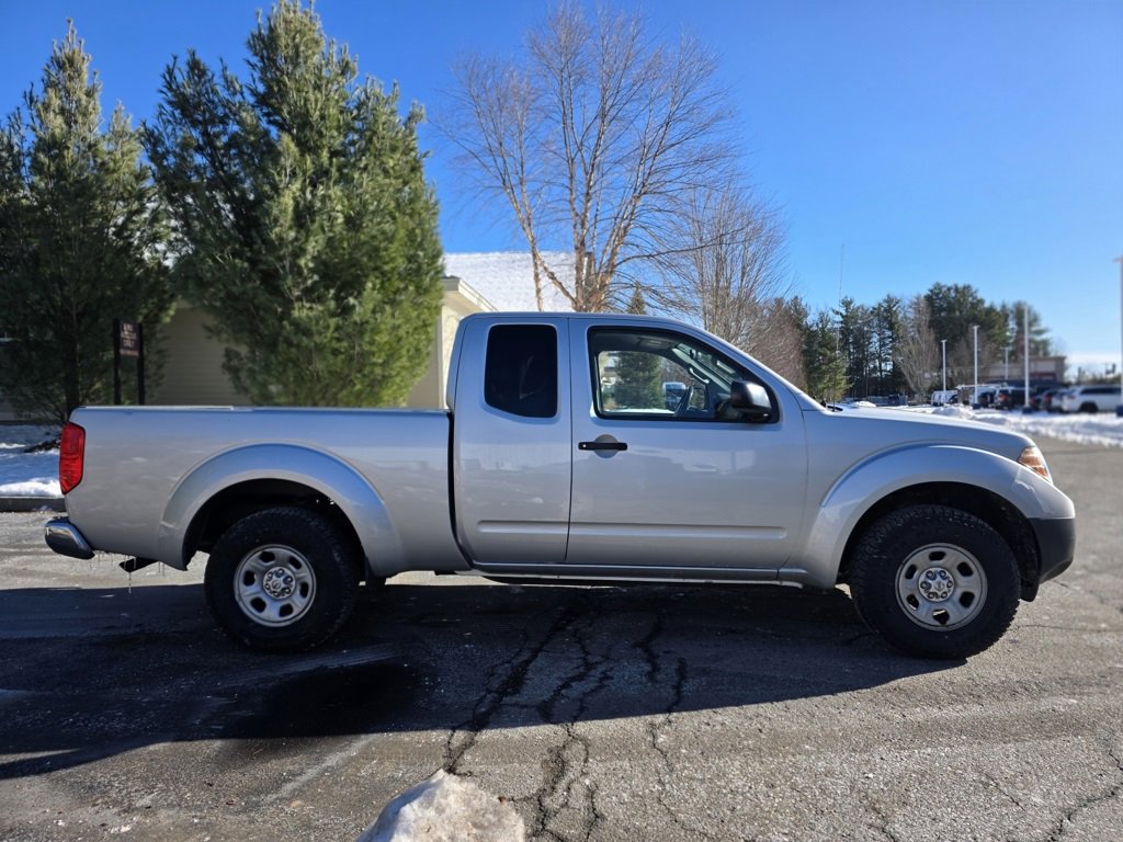 Used 2013 Nissan Frontier S image 9