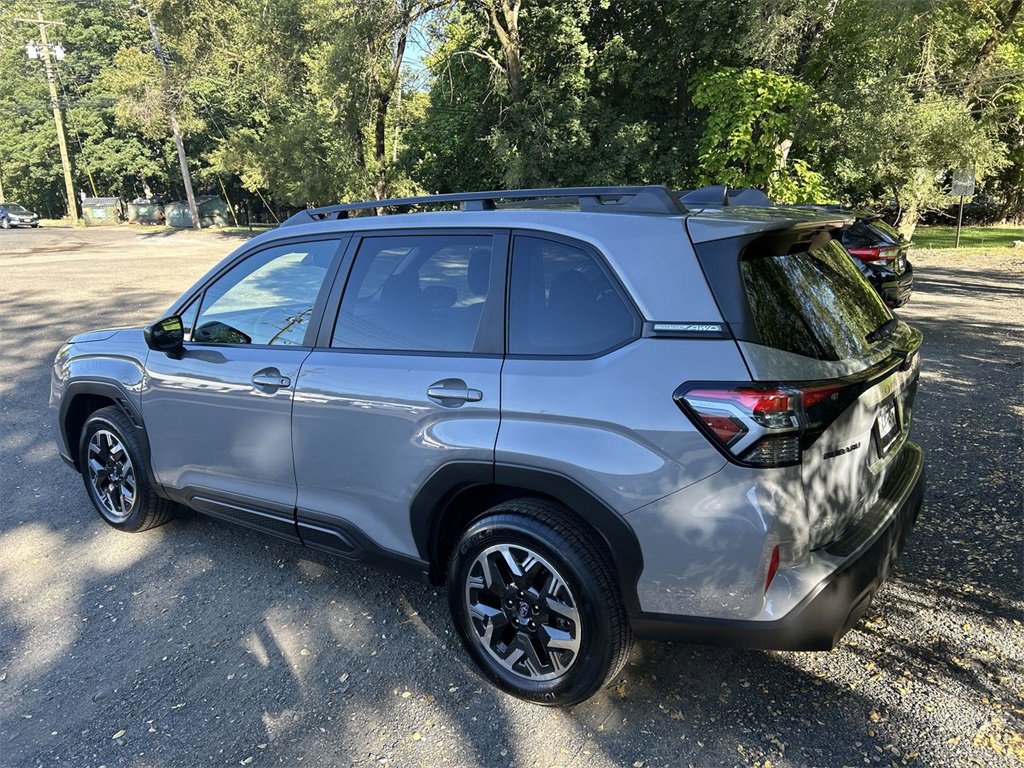 Certified 2025 Subaru Forester Premium image 6