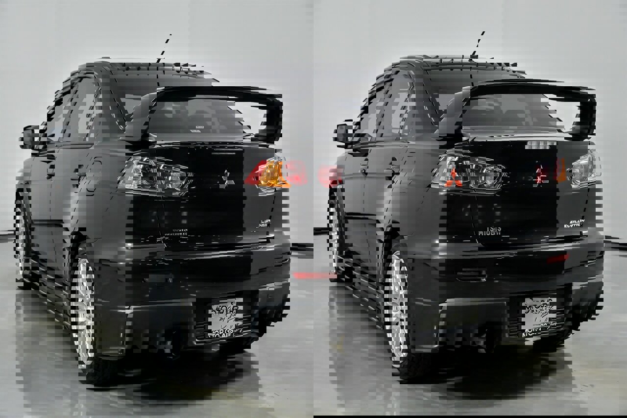 Used 2015 Mitsubishi Lancer Evolution GSR image 10