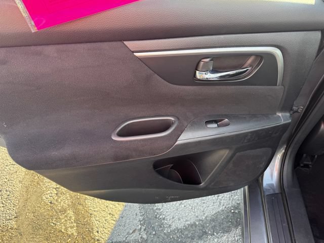 Used 2015 Nissan Altima 2.5 S w/ Power Driver Seat Package FWD image 18
