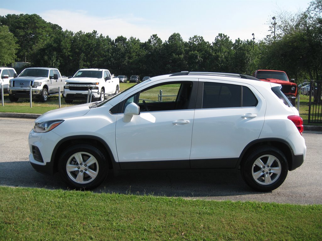 Used 2020 Chevrolet Trax LT image 7