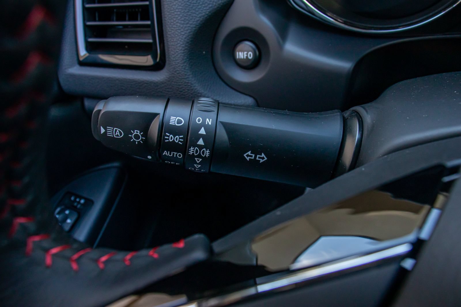New 2026 Mitsubishi Outlander Sport LE AWD/4WD image 22