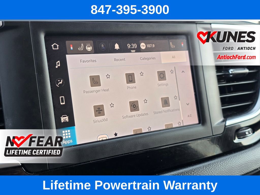 Used 2023 Chrysler Voyager LX image 49