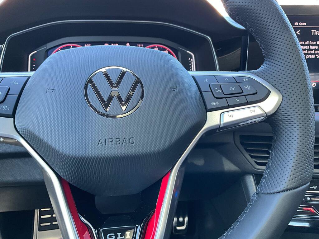 New 2026 Volkswagen Jetta GLI Autobahn FWD image 19