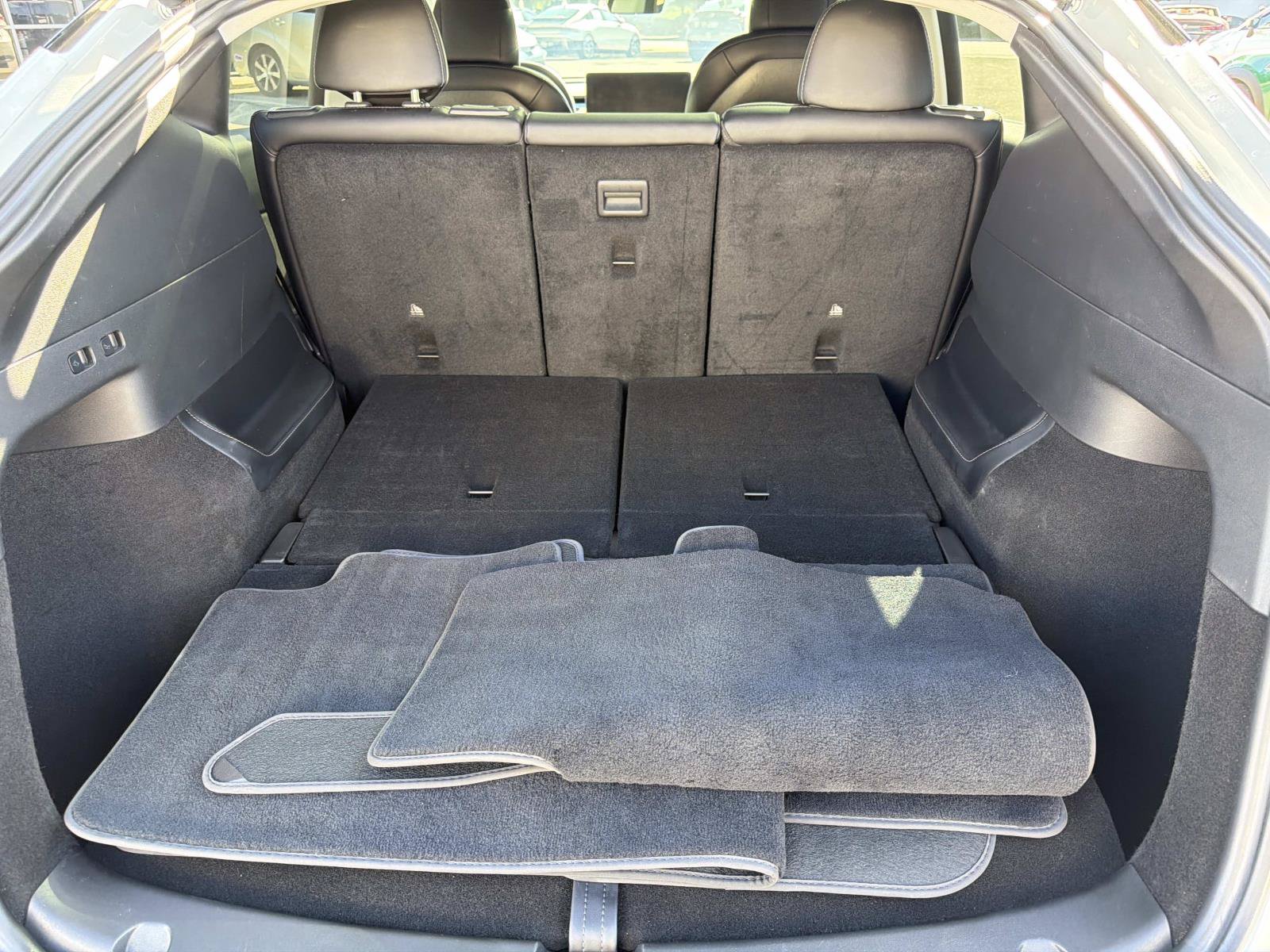Used 2023 Tesla Model Y Long Range AWD/4WD image 5