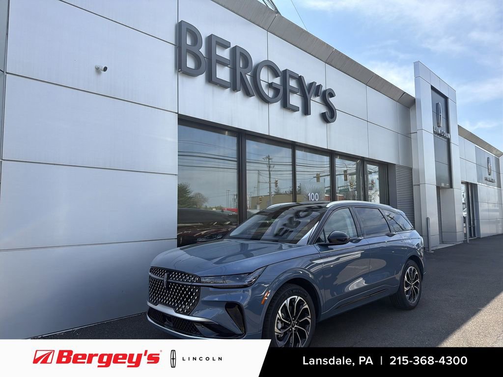 New 2026 Lincoln Nautilus Reserve image 1