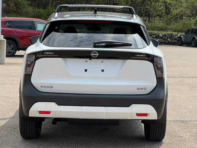 New 2026 Nissan Kicks SV w/ Charging Package image 41