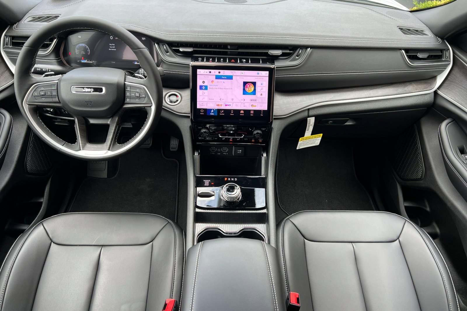 New 2025 Jeep Grand Cherokee Limited image 13