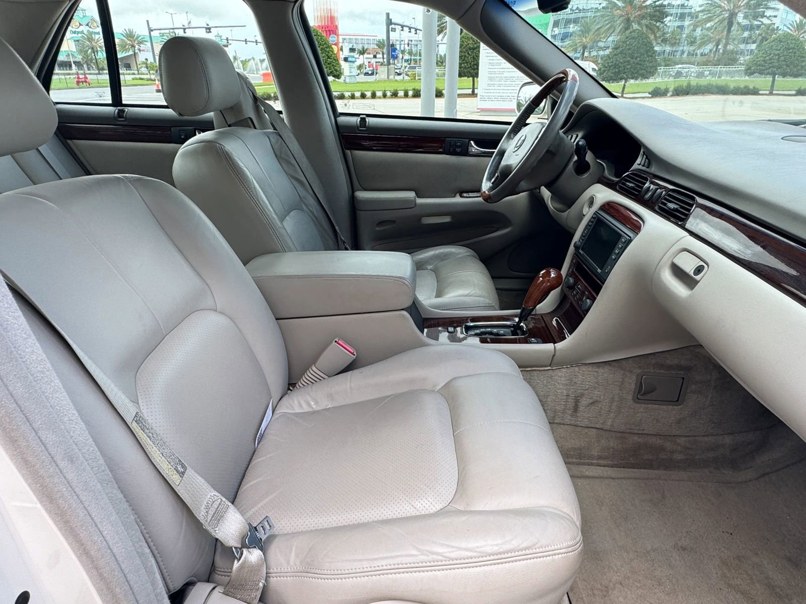 Used 2003 Cadillac Seville STS w/ Preferred Equipment Group image 12