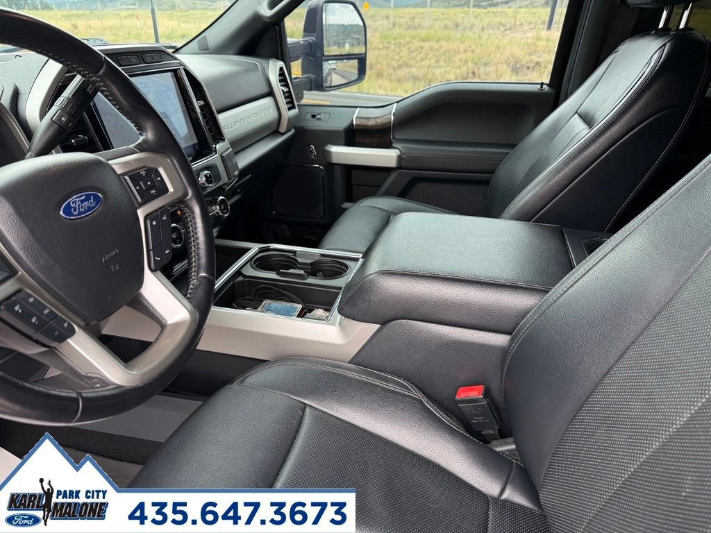 Used 2022 Ford F350 Lariat w/ Tremor Off-Road Package AWD/4WD image 25
