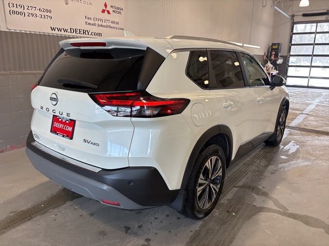 Certified 2023 Nissan Rogue SV w/ SV Premium B Package AWD/4WD image 3