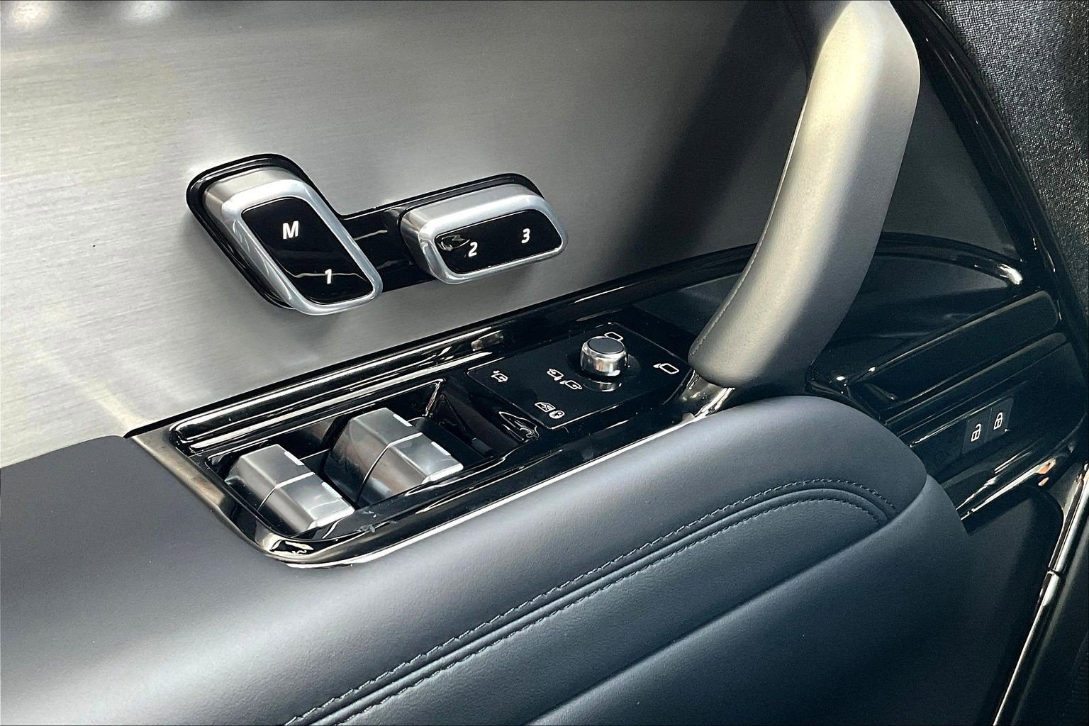 New 2026 Land Rover Range Rover Sport Dynamic SE image 22