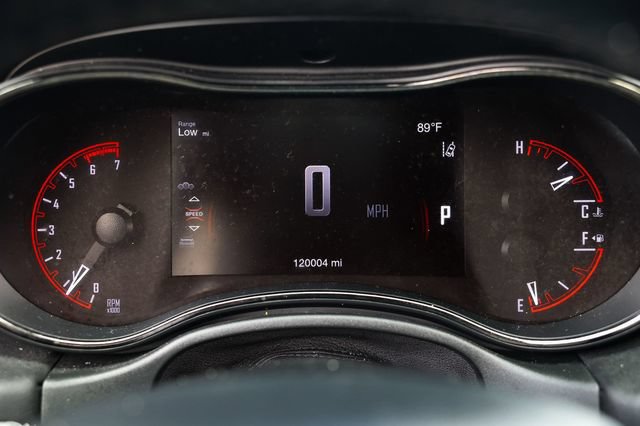 Used 2020 Dodge Durango R/T w/ Technology Group RWD image 36