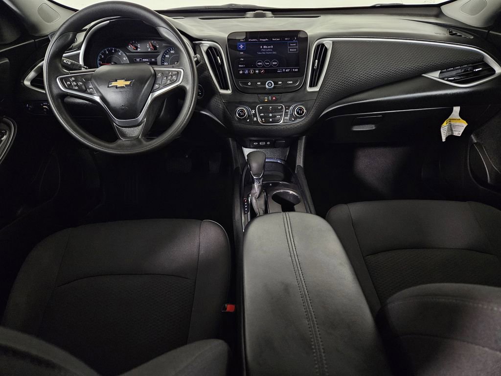 Used 2023 Chevrolet Malibu LT FWD image 5