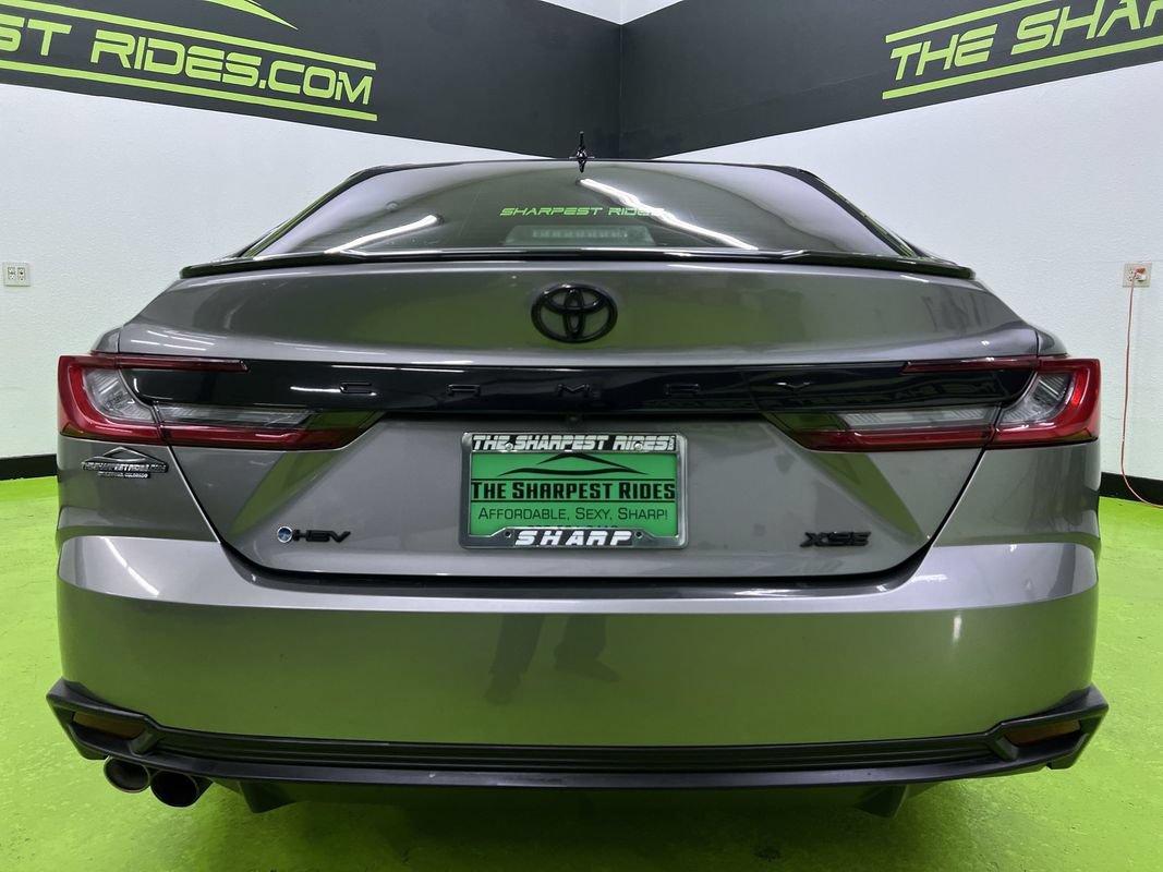Used 2025 Toyota Camry XSE FWD image 8