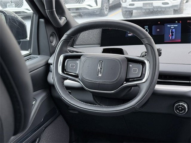 New 2025 Lincoln Navigator Reserve w/ Jet Appearance Package image 19