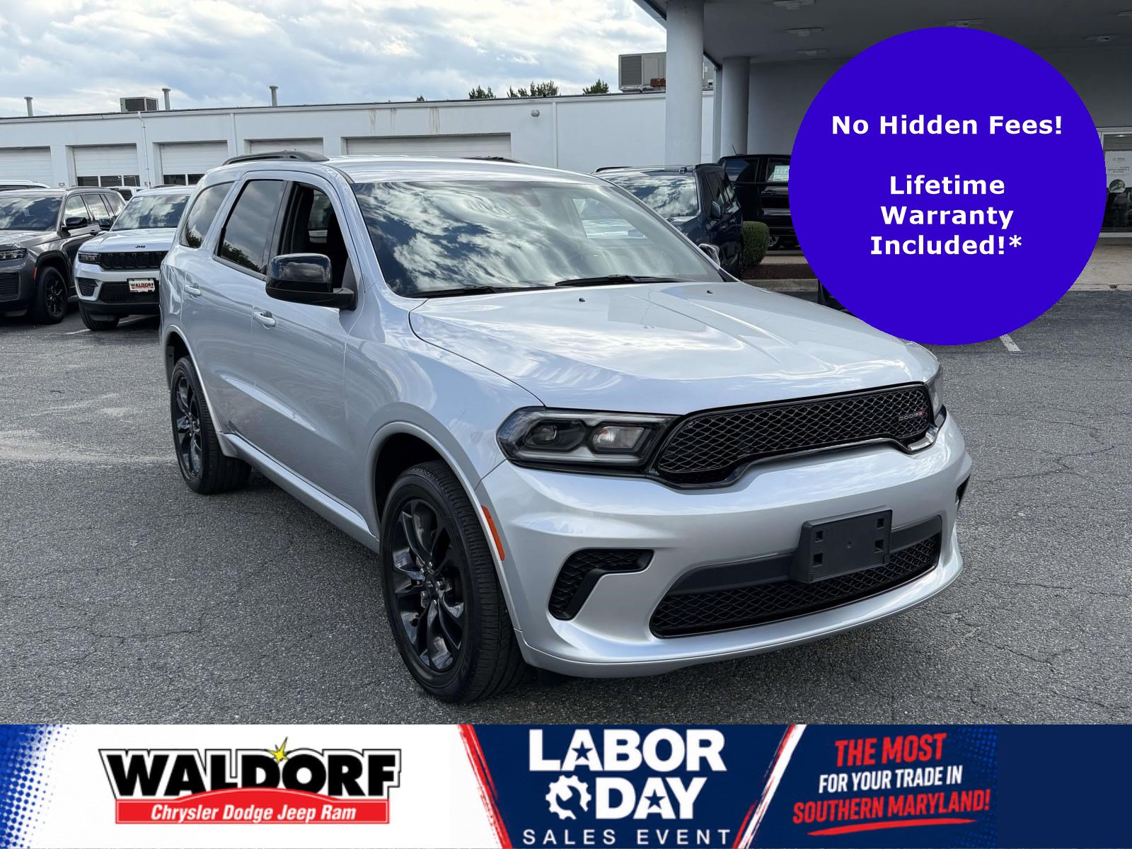 Used 2024 Dodge Durango SXT w/ SXT Blacktop Group AWD/4WD image 1