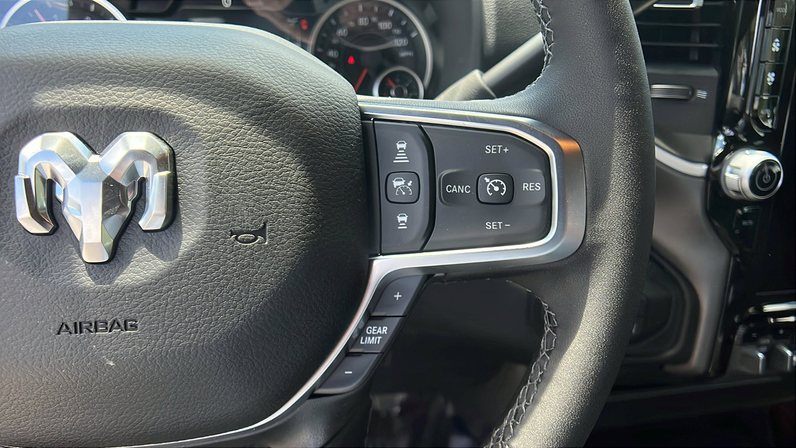 New 2025 RAM 5500 2WD Regular Cab image 22