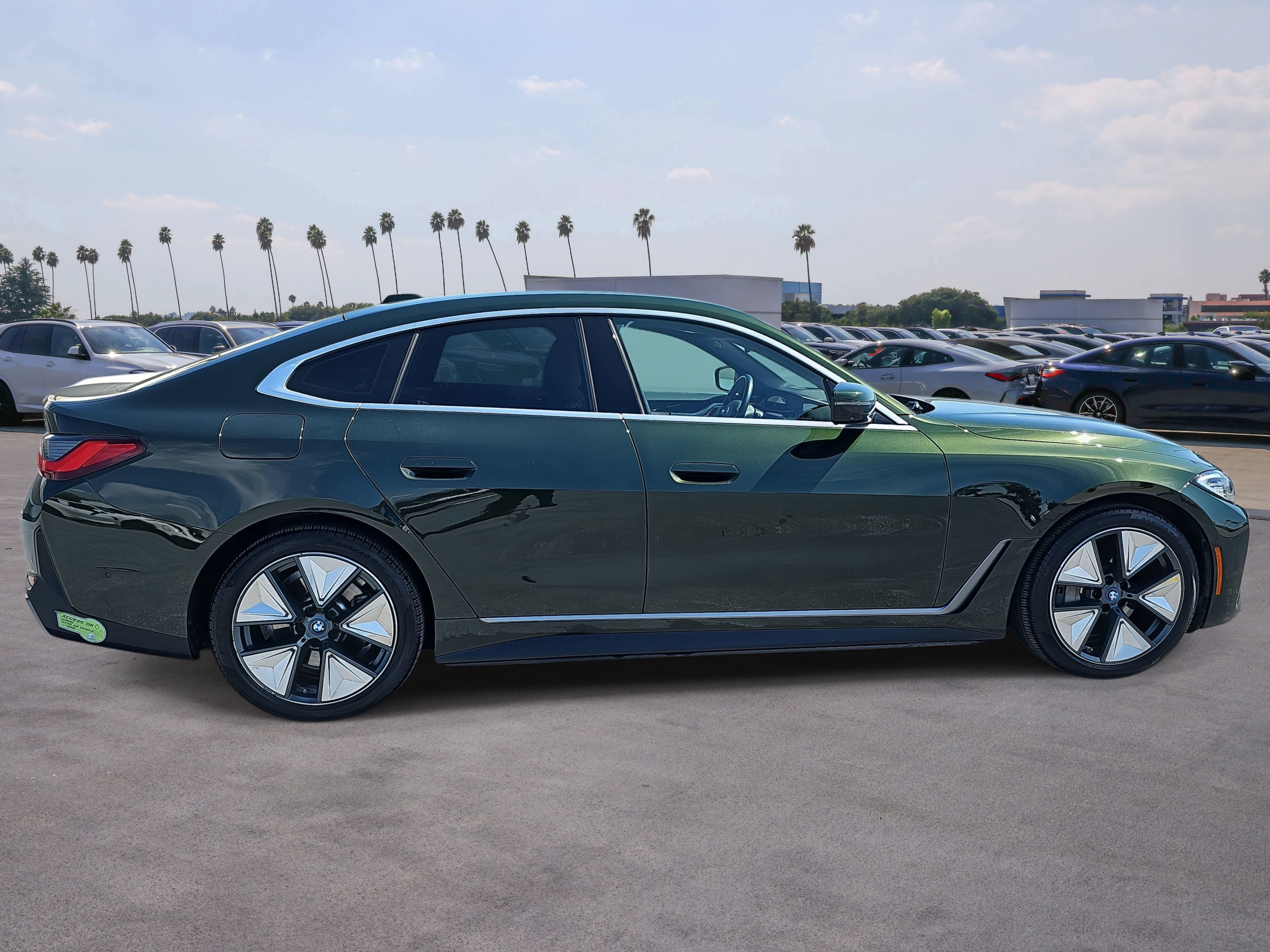 Certified 2023 BMW i4 eDrive35 RWD image 4