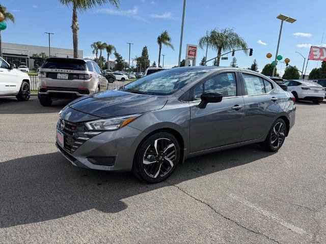New 2025 Nissan Versa SR w/ Trunk Package FWD image 3