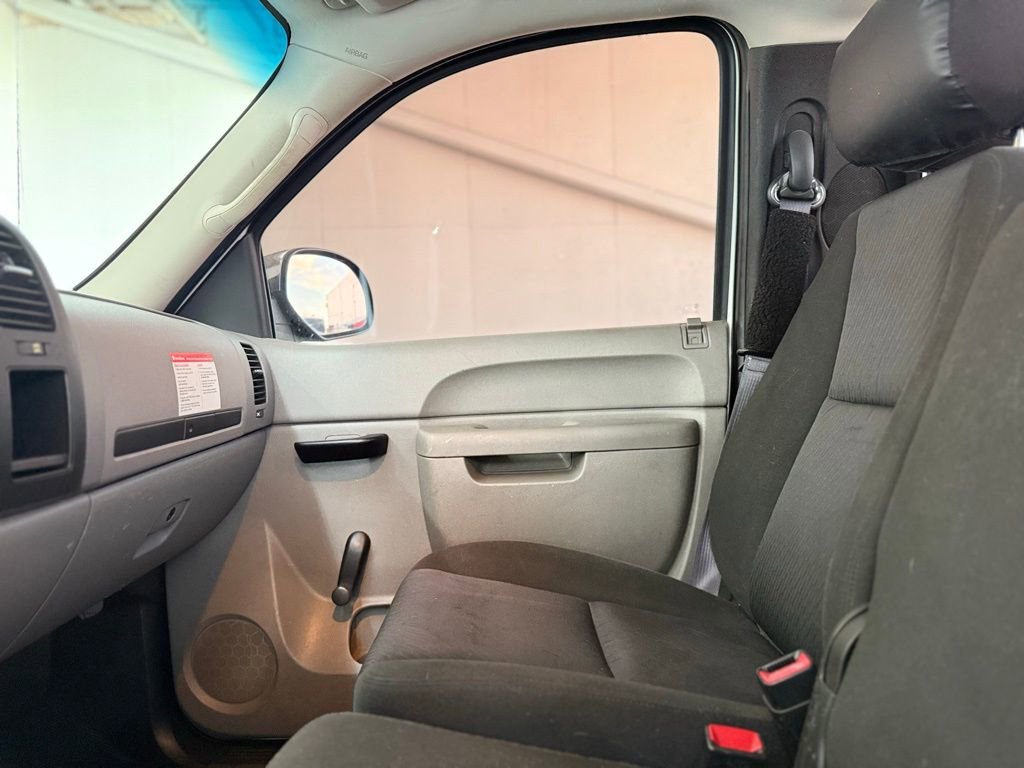 Used 2013 GMC Sierra 1500 W/T RWD image 24