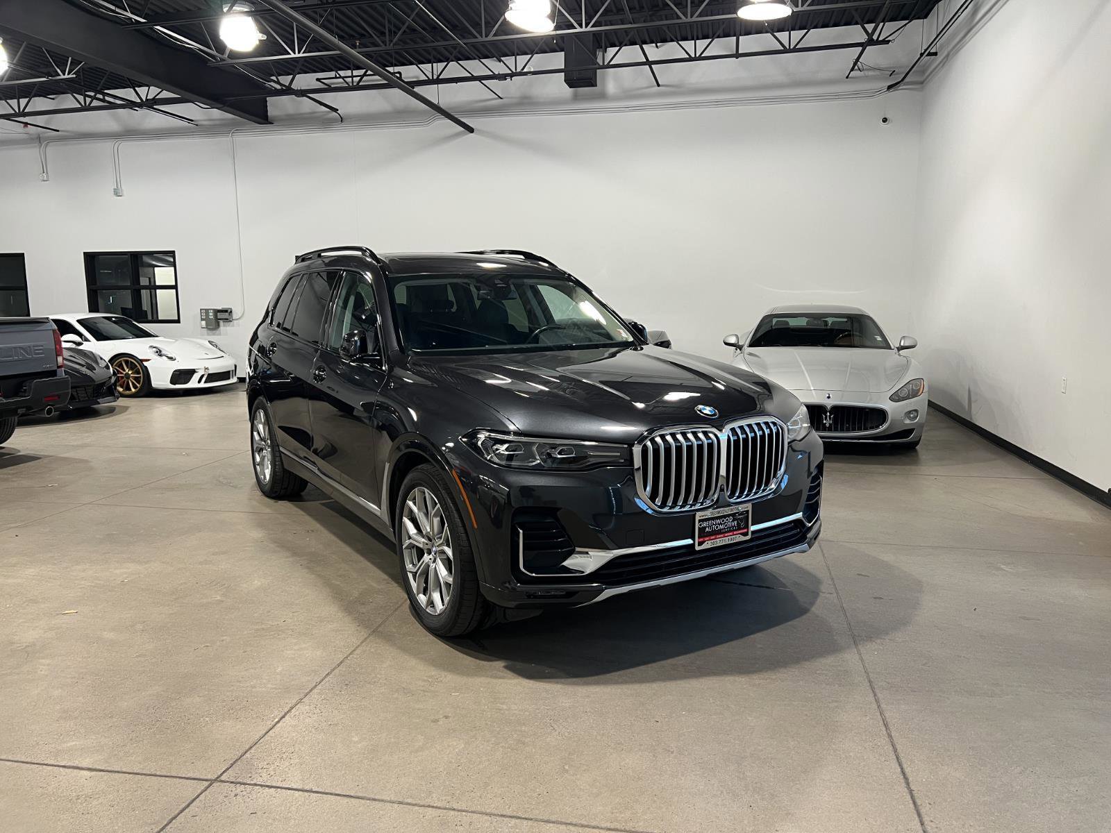 Used 2022 BMW X7 xDrive40i w/ Premium Package image 1