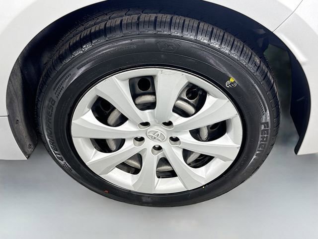 Certified 2023 Toyota Corolla LE w/ Carpet Mat Package (TMS) FWD image 28