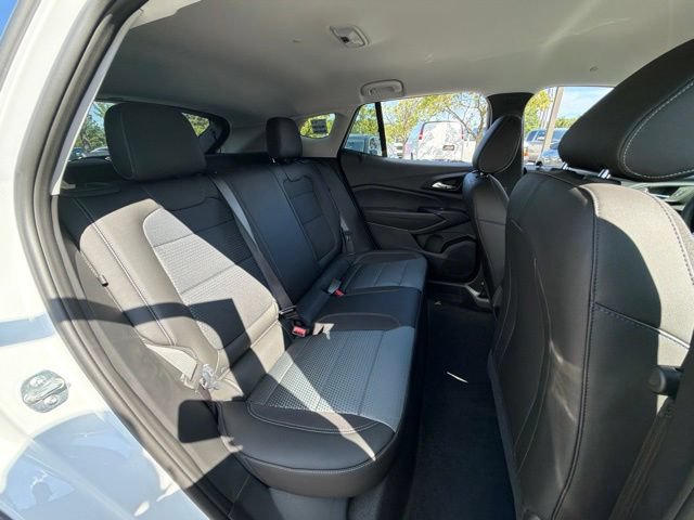 New 2026 Chevrolet Trax LT w/ Driver Confidence Package FWD image 30