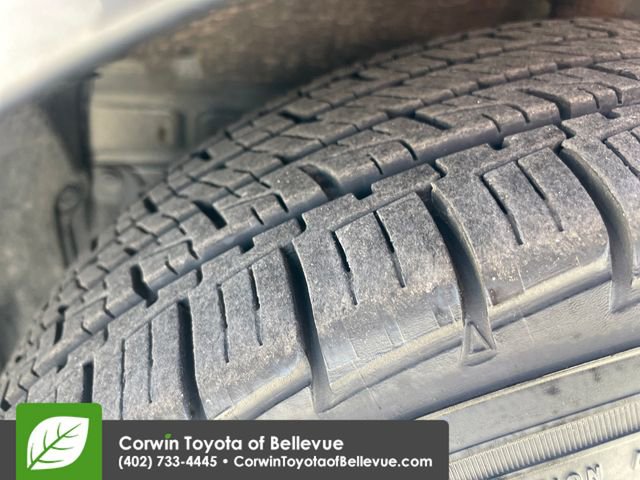 Used 2017 Toyota Prius Prime Premium FWD image 28