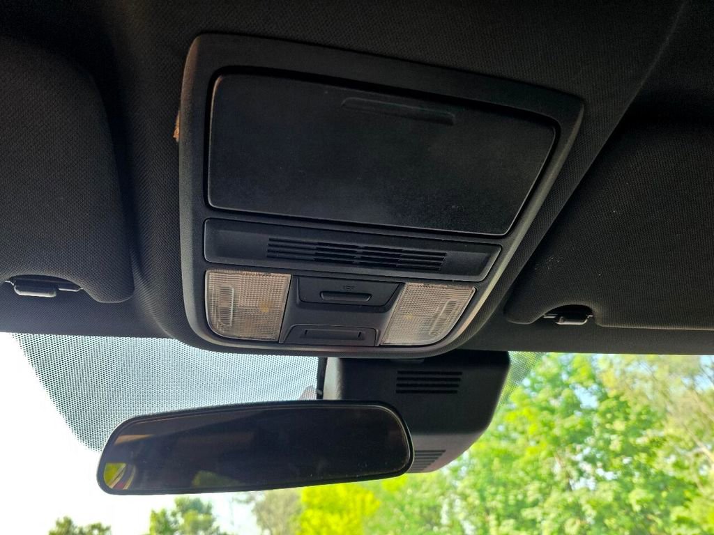 Used 2018 Honda Accord Sport image 23