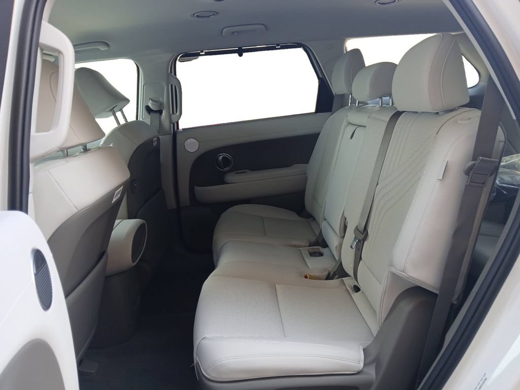 New 2026 Hyundai Palisade FWD Hybrid image 13