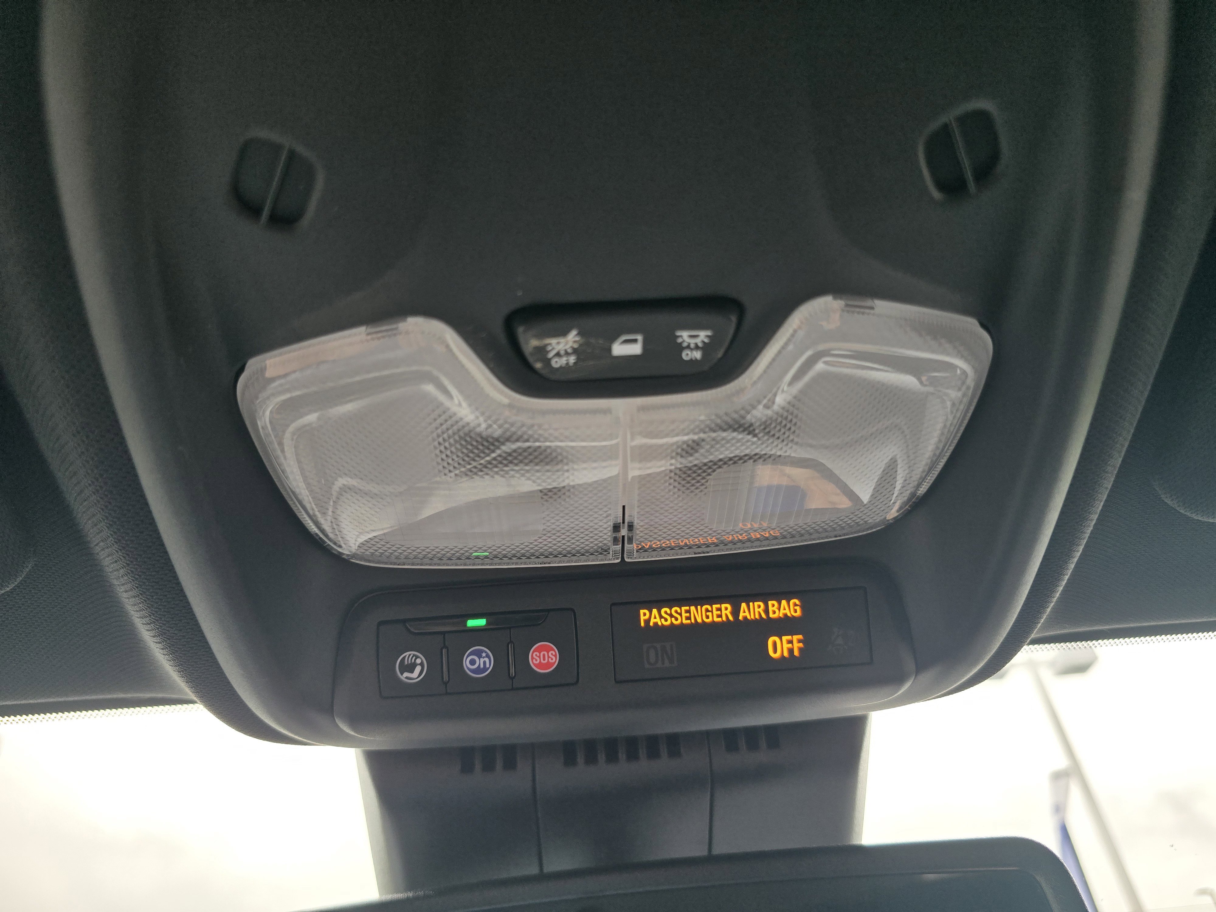 Used 2024 Chevrolet Colorado Z71 w/ Z71 Convenience Package 2 AWD/4WD image 31