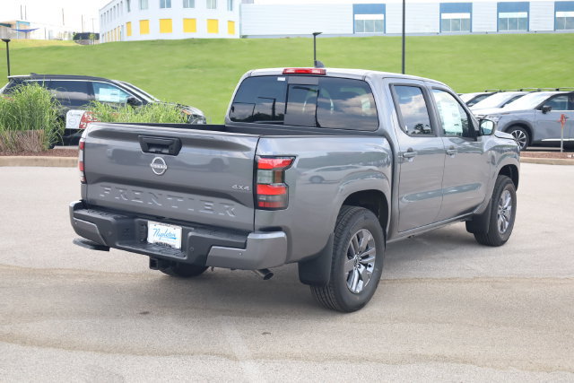 New 2026 Nissan Frontier SV w/ All-Weather Content Package AWD/4WD image 6