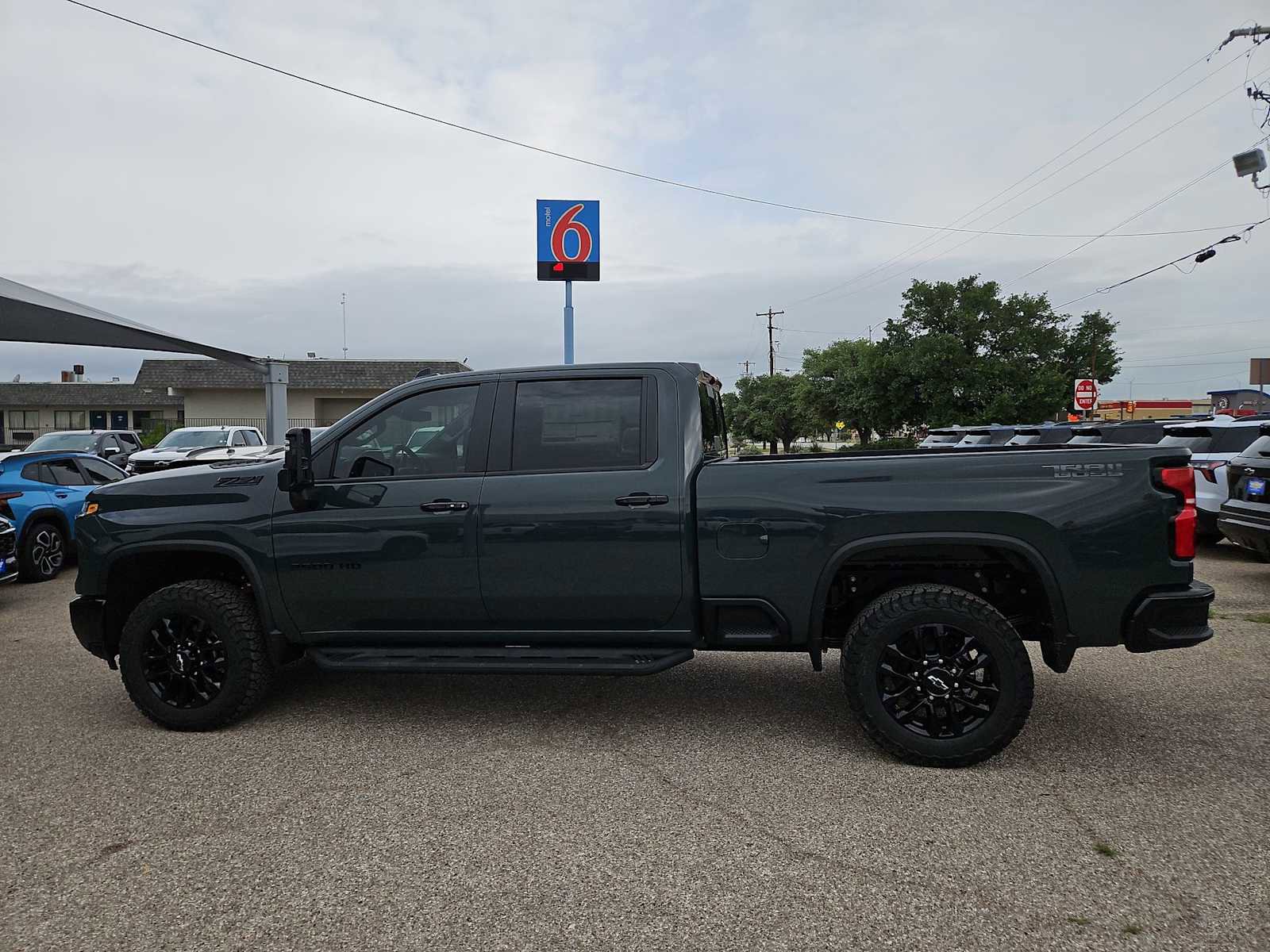 New 2026 Chevrolet Silverado 2500 LT w/ Trail Boss Package AWD/4WD image 5