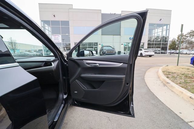 Used 2023 Cadillac XT6 Luxury image 45