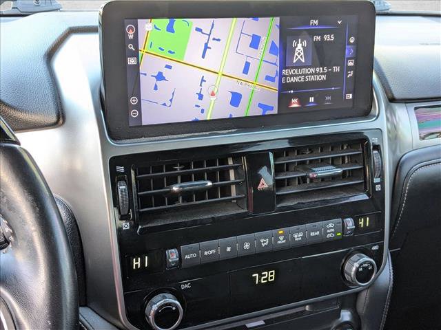 Used 2023 Lexus GX 460 Premium w/ Premium Plus Package image 13