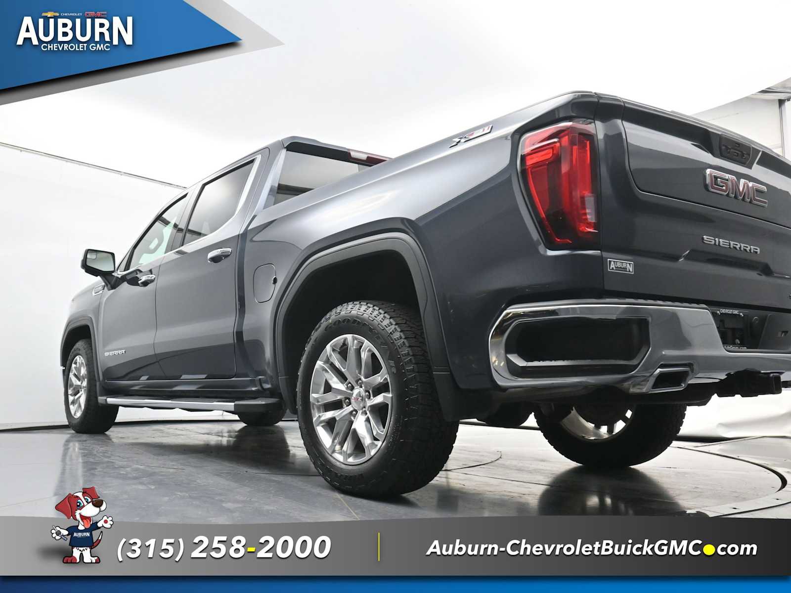 Used 2022 GMC Sierra 1500 SLT w/ SLT Premium Package image 20