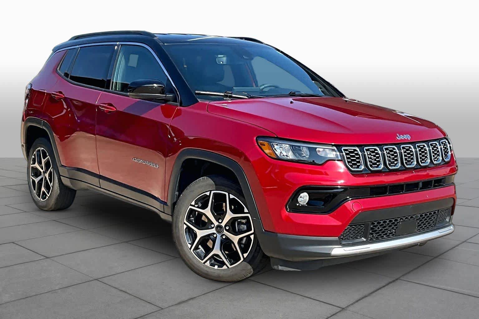 Used 2025 Jeep Compass Limited AWD/4WD image 3