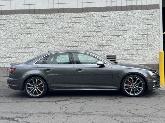 Used 2018 Audi S4 Prestige AWD/4WD image 17