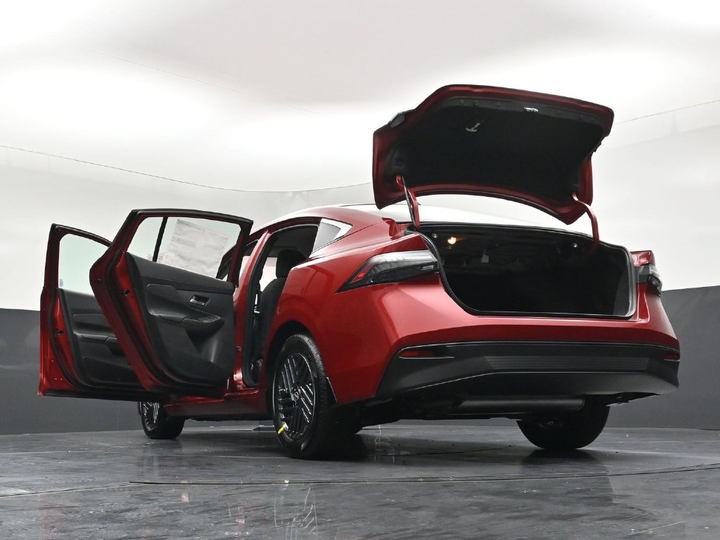 New 2027 Nissan Sentra SV FWD image 34