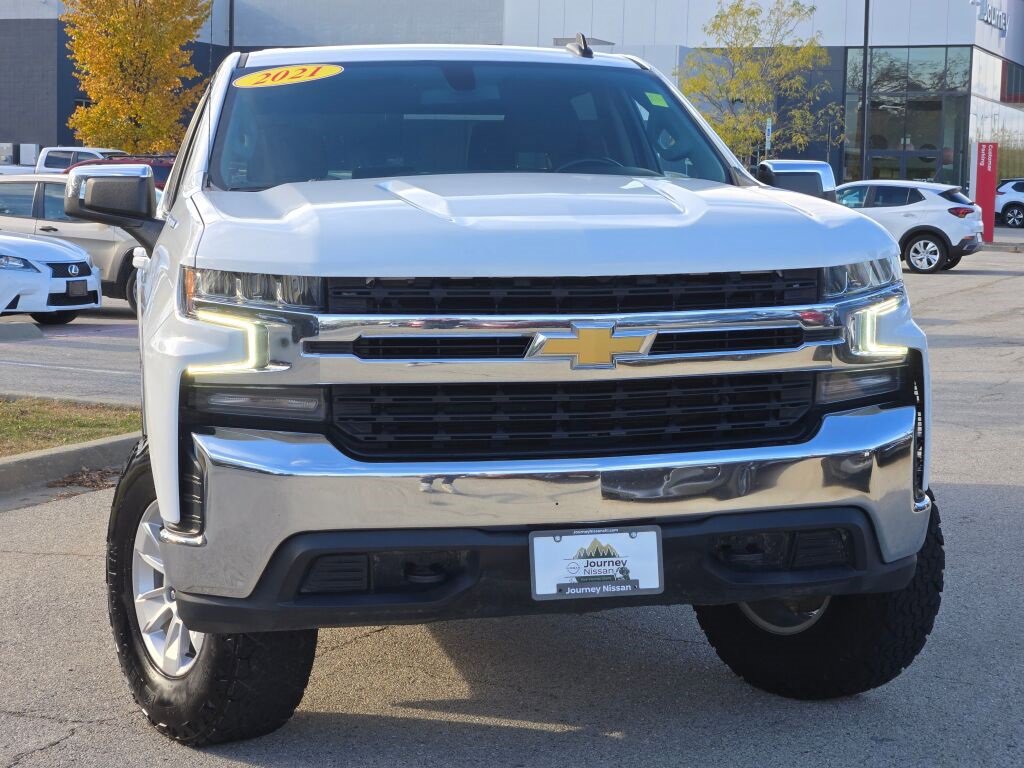 Used 2021 Chevrolet Silverado 1500 LT image 4
