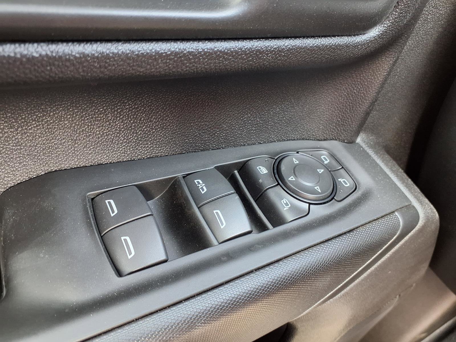 New 2026 GMC Sierra 3500 Pro w/ Convenience Package image 19