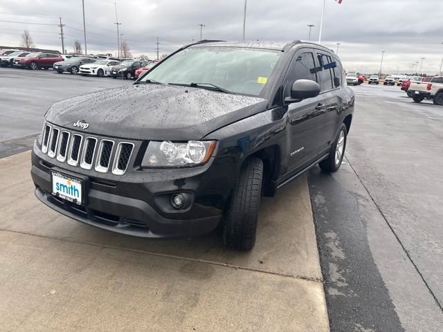 Used 2016 Jeep Compass Sport w/ Power Value Group AWD/4WD image 7