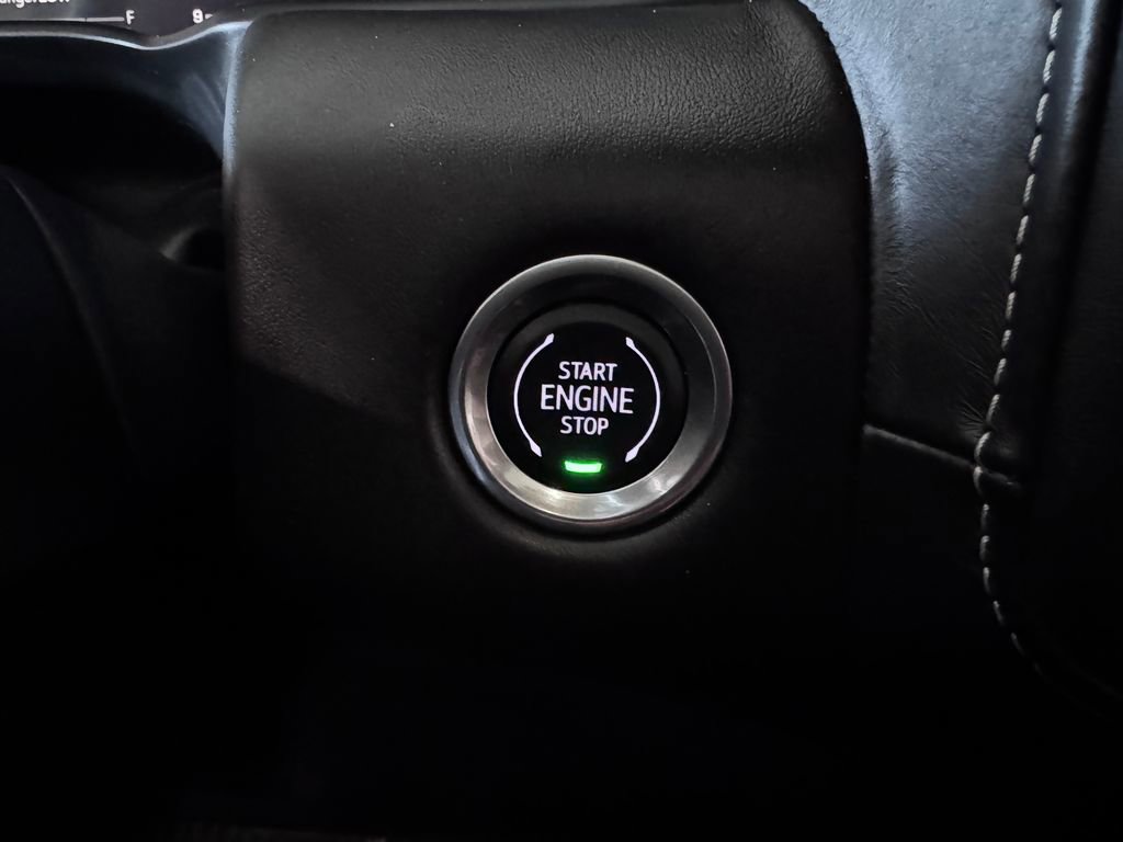 Certified 2024 GMC Yukon Denali Ultimate image 23